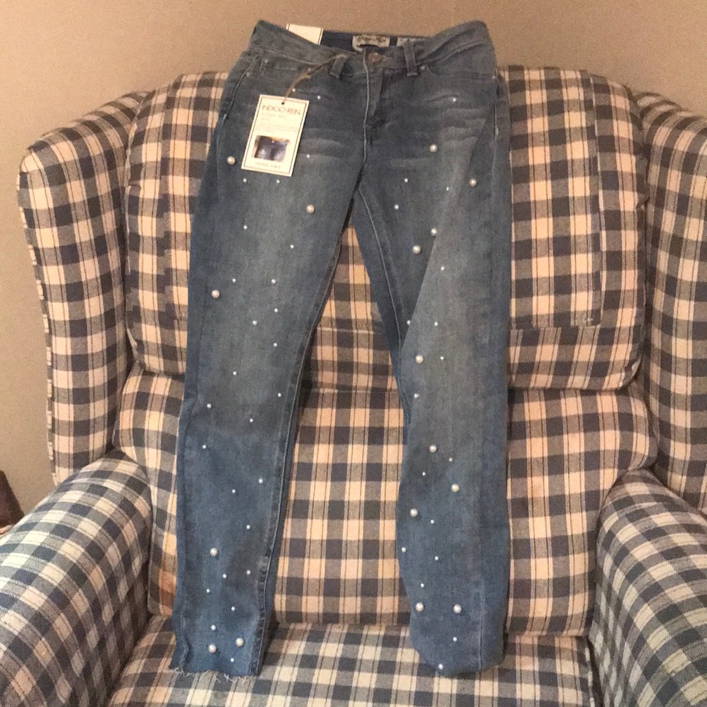 NEW PEARL PANTS SIZE 3